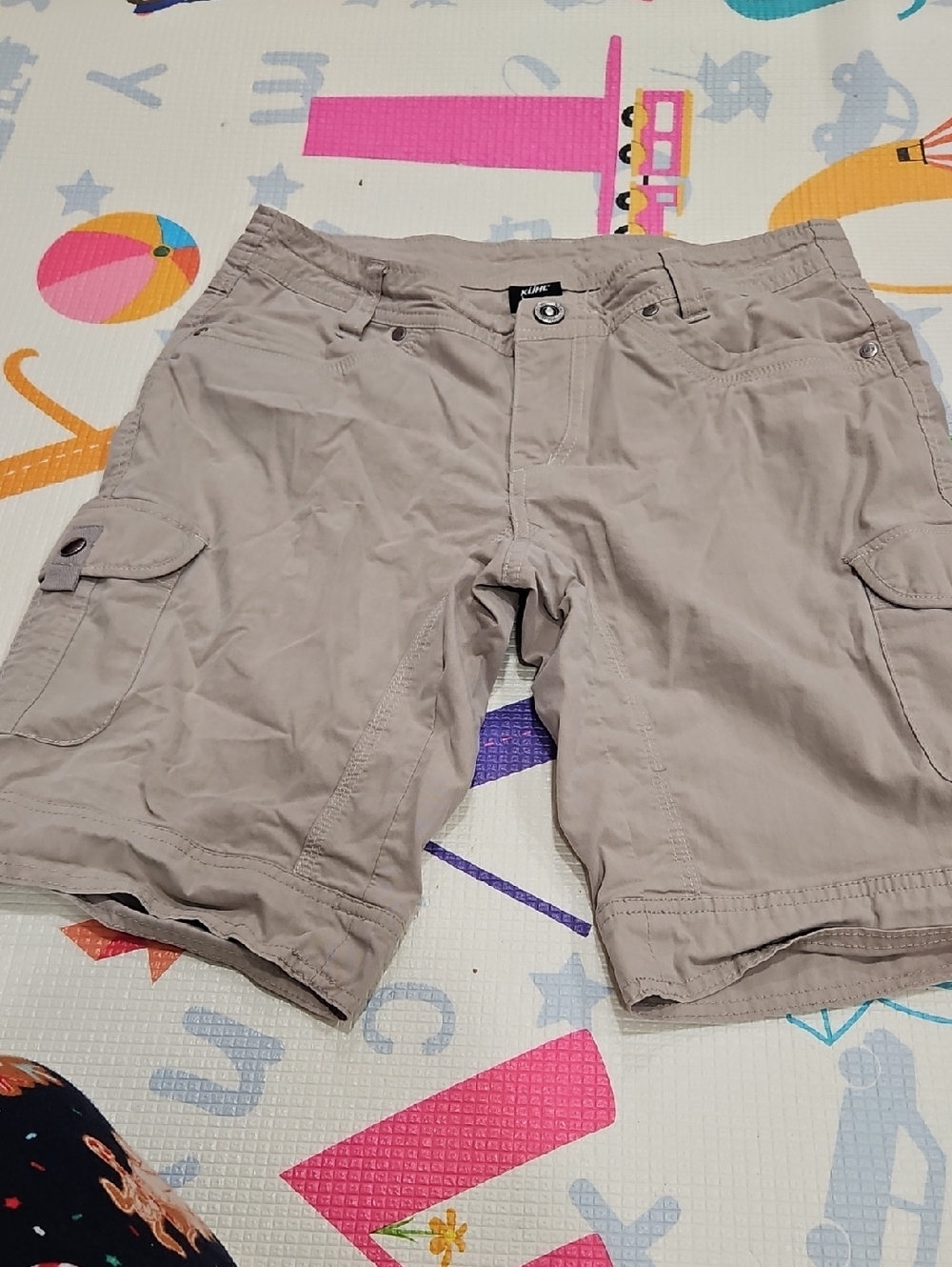 Cargo Shorts in Light Beige - , Casual Pocket Shorts